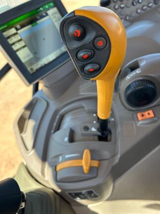 2023 John Deere 6R 195 Tractor