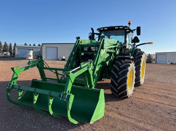 2023 John Deere 6R 195 Tractor