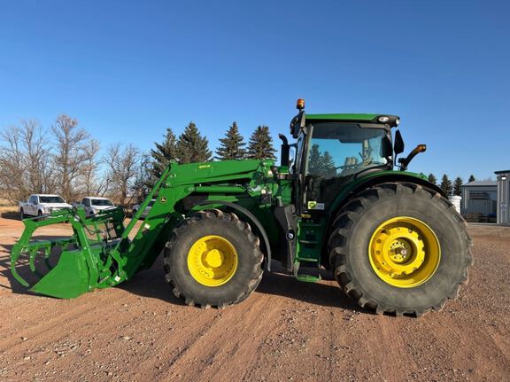 2023 John Deere 6R 195 Tractor