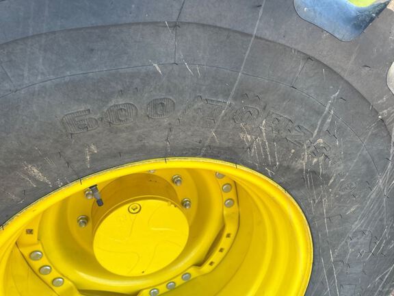 2023 John Deere 6R 195 Tractor