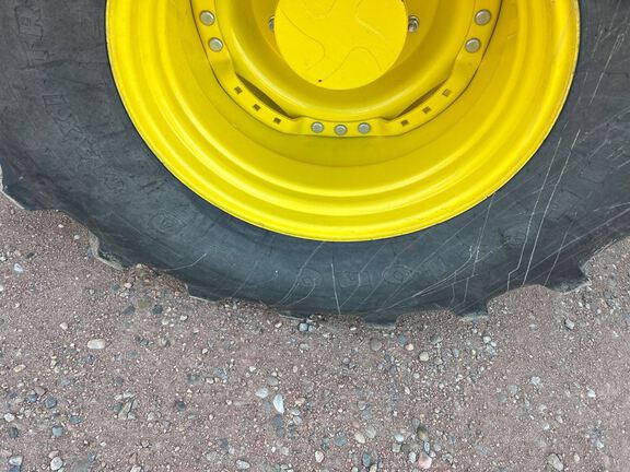 2023 John Deere 6R 195 Tractor