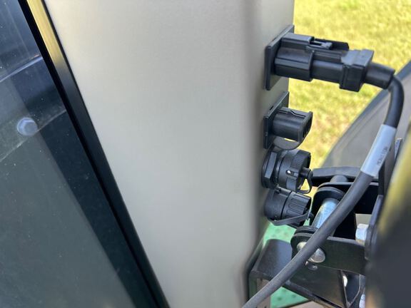 2024 John Deere 8R 280 Tractor