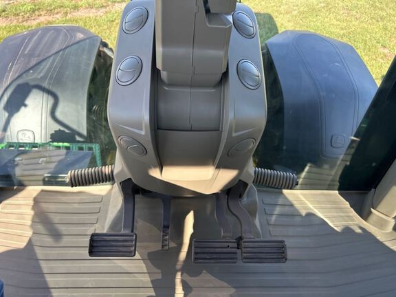 2024 John Deere 8R 280 Tractor