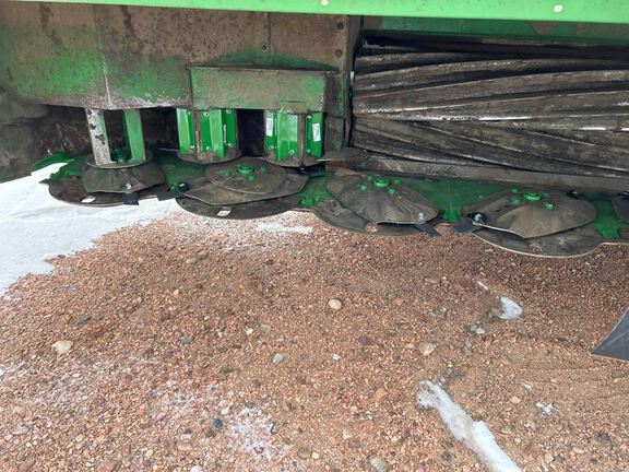 2013 John Deere R450 Windrower