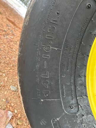 2013 John Deere R450 Windrower