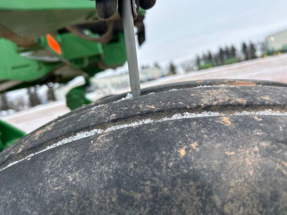 2013 John Deere R450 Windrower