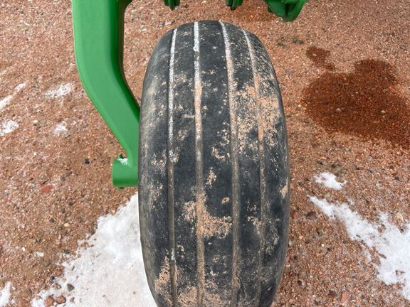 2013 John Deere R450 Windrower