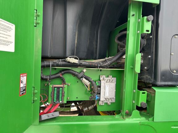 2013 John Deere R450 Windrower