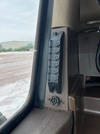 2013 John Deere R450 Windrower