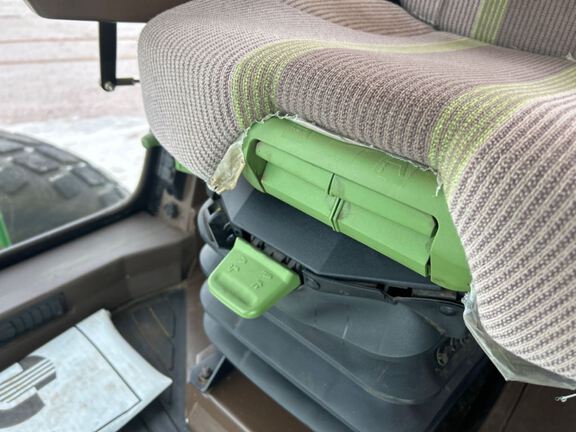 2013 John Deere R450 Windrower