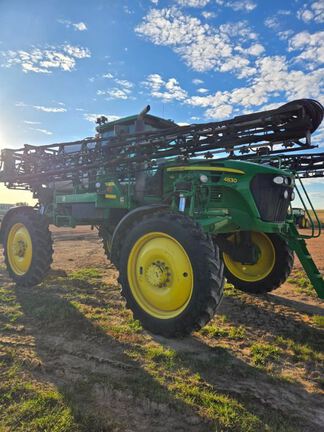 2009 John Deere 4830 Sprayer/High Clearance