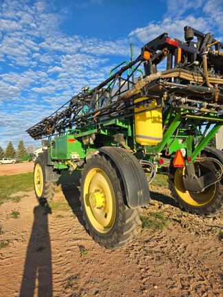 2009 John Deere 4830 Sprayer/High Clearance