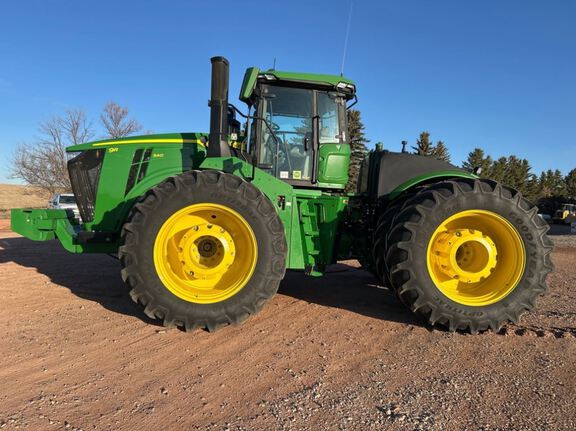 2024 John Deere 9R 540 Tractor 4WD
