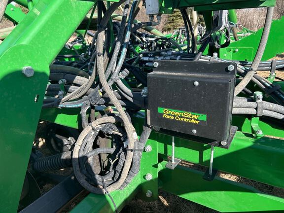 2024 John Deere N560F-C850 Air Seeder