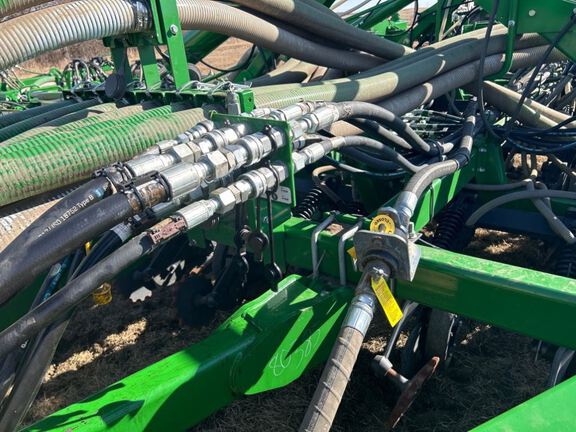 2024 John Deere N560F-C850 Air Seeder