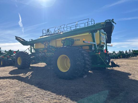2024 John Deere N560F-C850 Air Seeder
