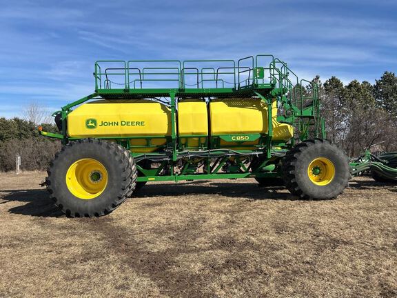 2024 John Deere N560F-C850 Air Seeder