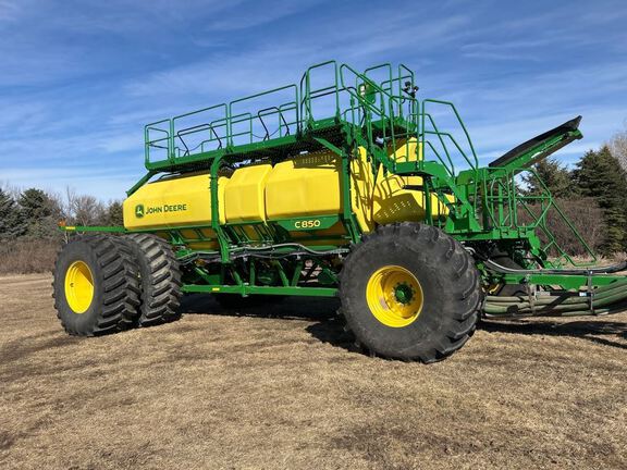 2024 John Deere N560F-C850 Air Seeder