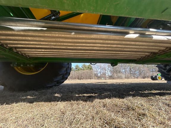 2024 John Deere N560F-C850 Air Seeder