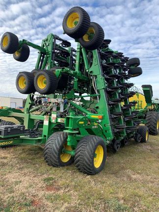 2025 John Deere N560F-C850T Air Seeder