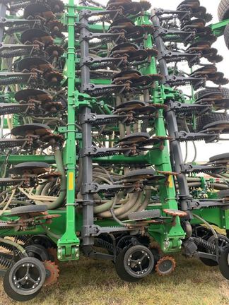 2025 John Deere N560F-C850T Air Seeder