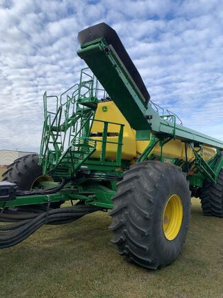2025 John Deere N560F-C850T Air Seeder