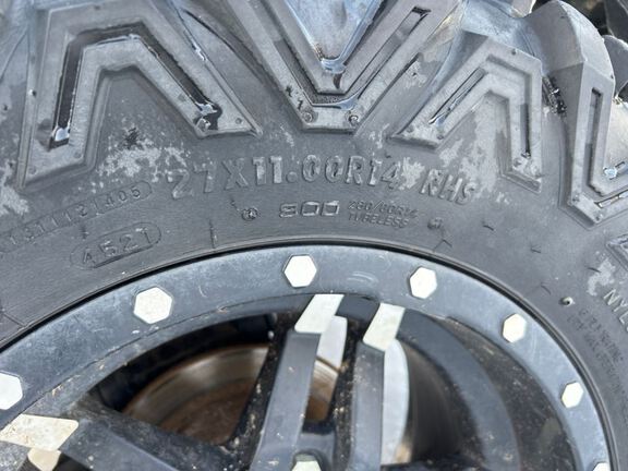 2022 John Deere XUV835M ATV