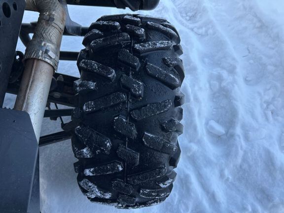 2022 John Deere XUV835M ATV