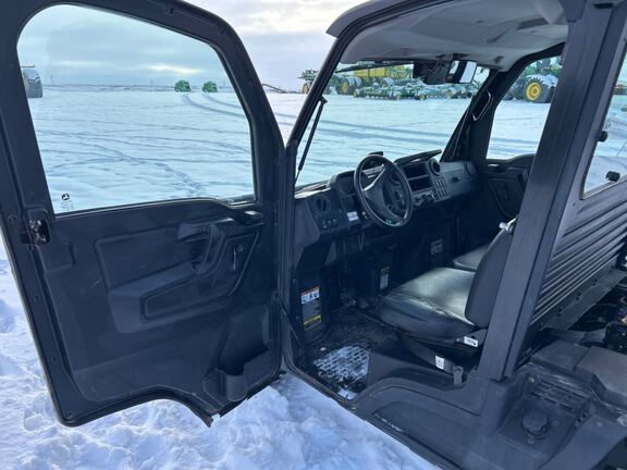 2022 John Deere XUV835M ATV