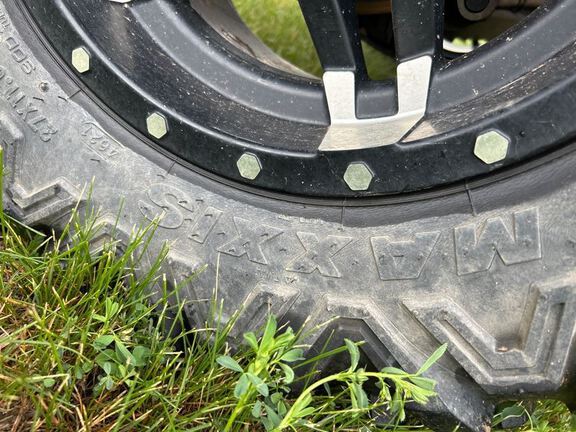 2022 John Deere XUV835M ATV