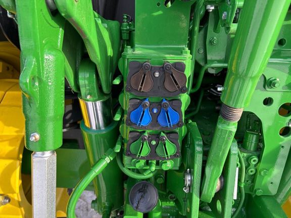 2025 John Deere 6R 140 Tractor