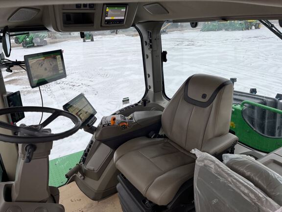 2024 John Deere 9R 590 Tractor 4WD