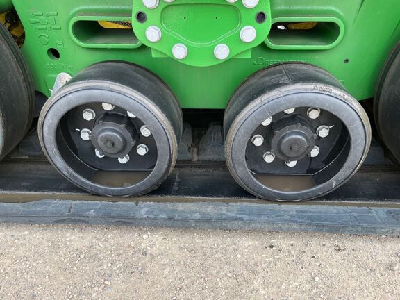2024 John Deere 9RX 640 Tractor Rubber Track