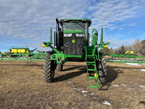 2024 John Deere 412R Sprayer/High Clearance