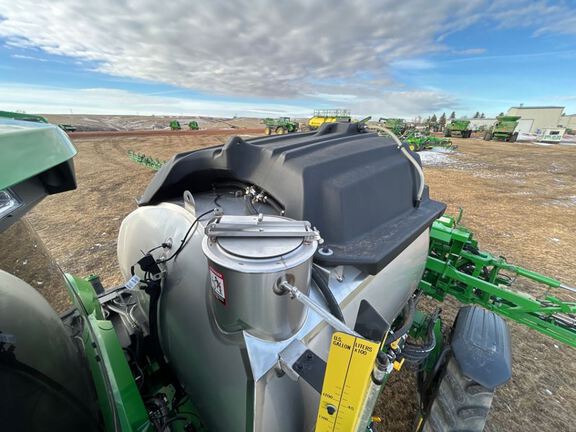 2024 John Deere 412R Sprayer/High Clearance