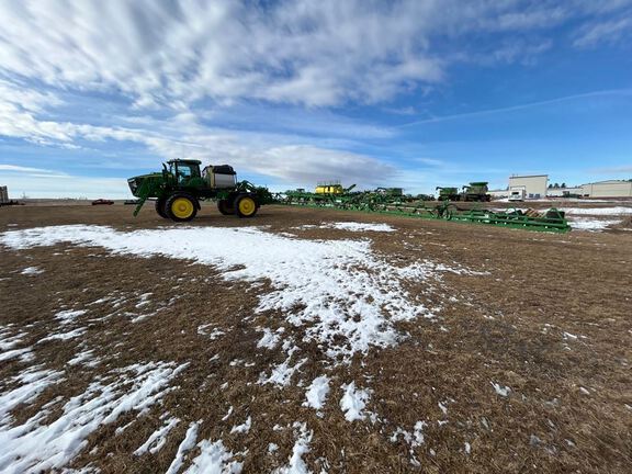 2024 John Deere 412R Sprayer/High Clearance