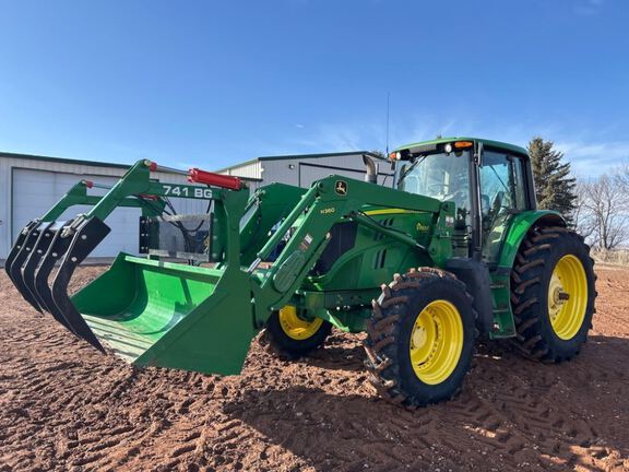 2014 John Deere 6140M Tractor