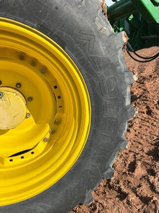 2014 John Deere 6140M Tractor