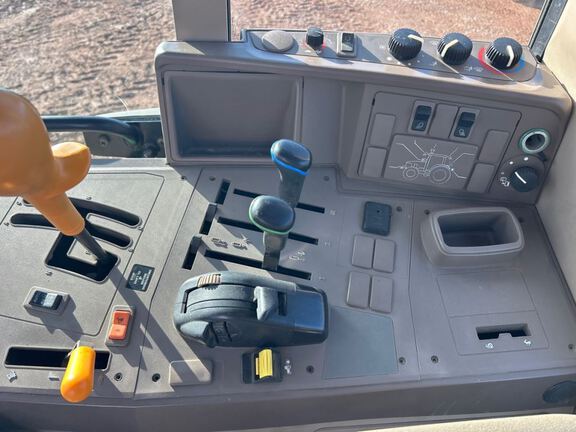 2014 John Deere 6140M Tractor