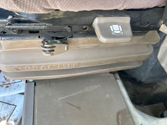 2014 John Deere 6140M Tractor