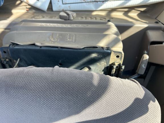 2014 John Deere 6140M Tractor