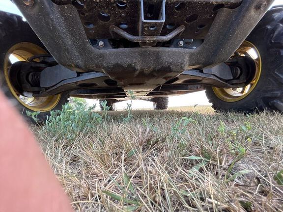 2020 John Deere 835R ATV