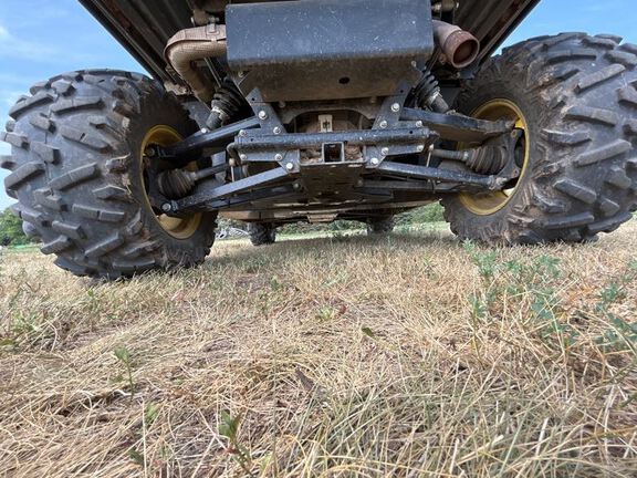2020 John Deere 835R ATV