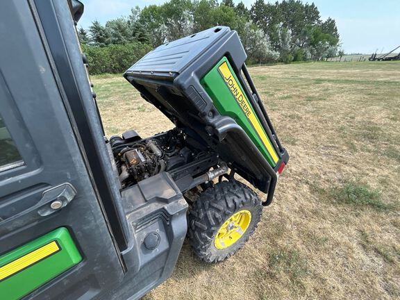 2020 John Deere 835R ATV