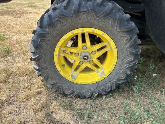 2020 John Deere 835R ATV