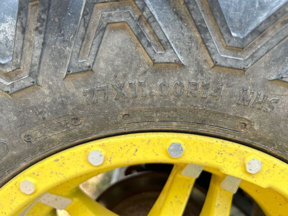 2020 John Deere 835R ATV