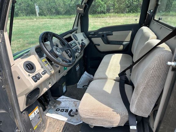 2020 John Deere 835R ATV