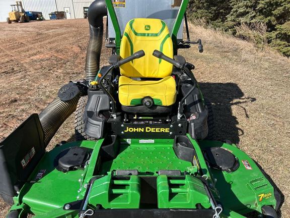 2023 John Deere Z970R Mower/Zero Turn