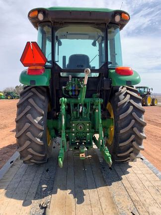 2018 John Deere 5115M Tractor