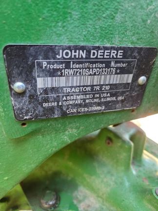 2023 John Deere 7R 210 Tractor